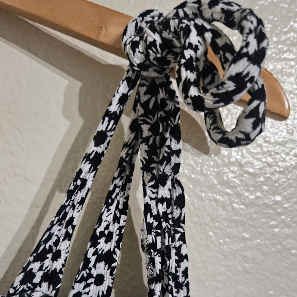 Lulu's Monochrome Patterned Mini Dress - Picture 9 of 10